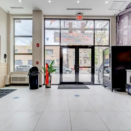 Hotel Ninety Five Near Parkchester-2